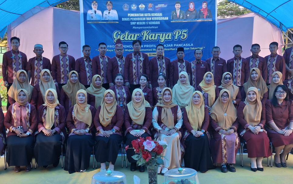 Pekan Raya P5 SMPN 17 Kendari: Wujudkan Profil Pelajar Pancasila